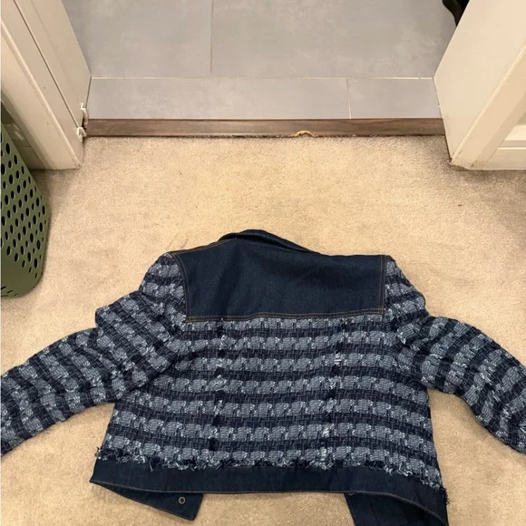 Veronica Beard Santo Blue Tweed Jean Jacket - Picture 4 of 6